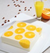 <b>香橙慕斯 Fragrant citrus mousse</b>